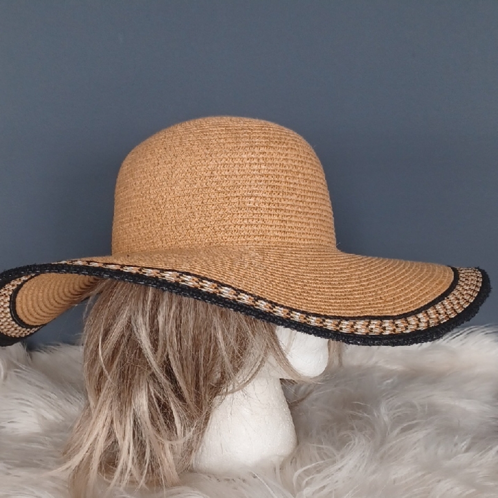 Jones  Elegant Sun Hat
